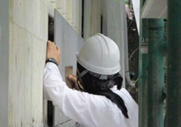 タイルの名古屋モザイク工業株式会社/金具併用工法『NMリベット工法』施工手順2