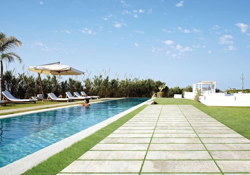 タイルの名古屋モザイク工業株式会社／20mm厚タイル「ウォークス」